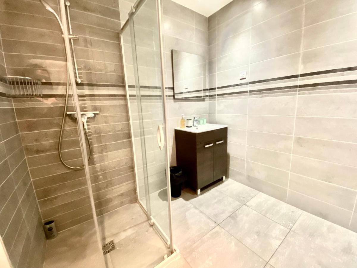 Residence 4T - 33 Avenue Gaston Chauvin Aulnay-sous-Bois Exteriör bild