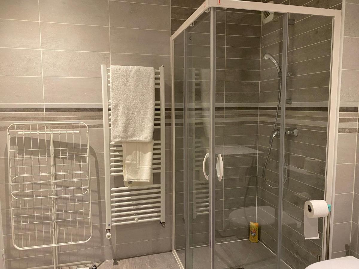 Residence 4T - 33 Avenue Gaston Chauvin Aulnay-sous-Bois Exteriör bild